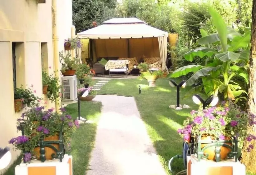 ホテル Villa Stella