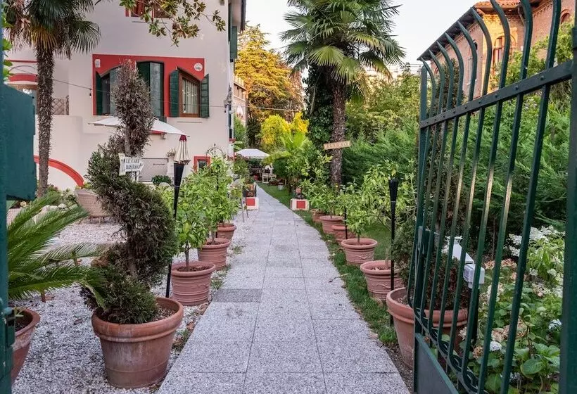 ホテル Villa Stella