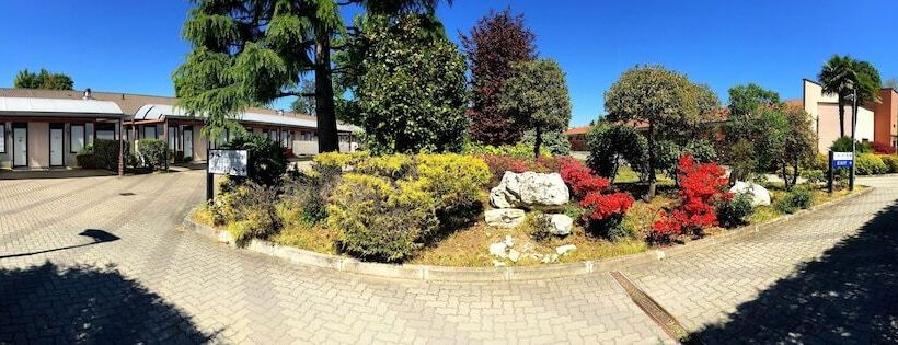 فندق على الطريق Airport Hotel Malpensa