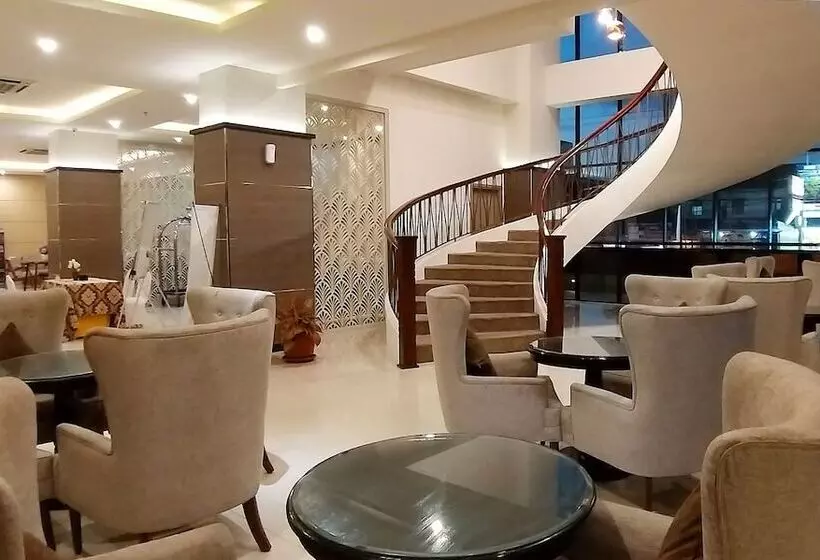 ホテル Swissbelinn Gajah Mada Medan