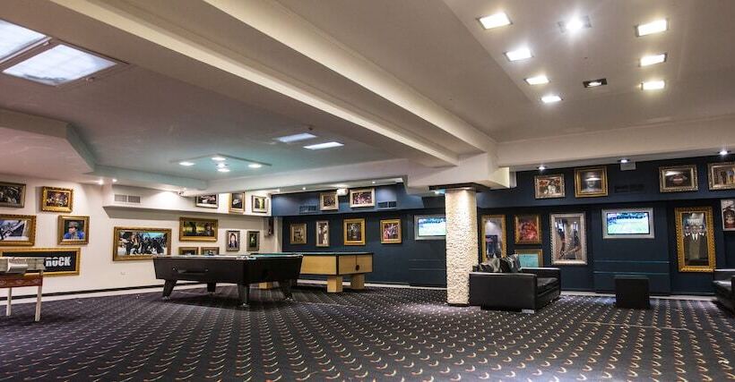 هتل Bariloche Suites