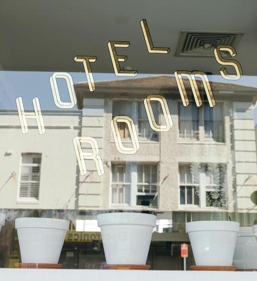 בית מלון כפרי Ravesis