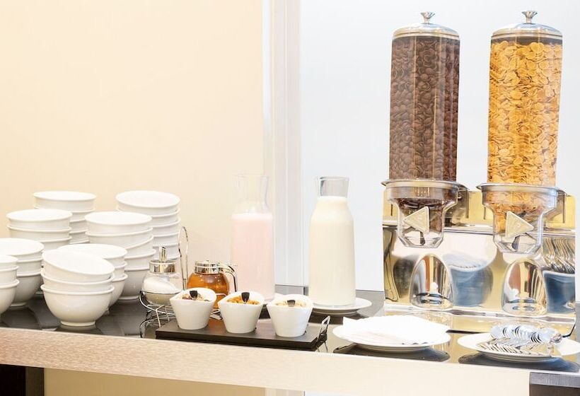 Nobile Hotel Estación Central