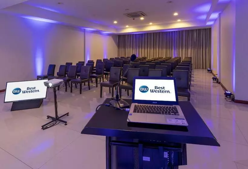 Nobile Hotel Estación Central