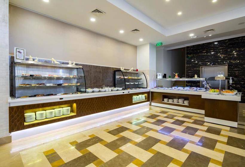 فندق Crystal Waterworld Park