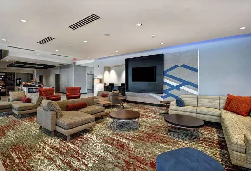 Hotelli Hilton Garden Inn Lansing West