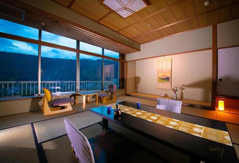 Otel Iwakuni Kokusai Kanko