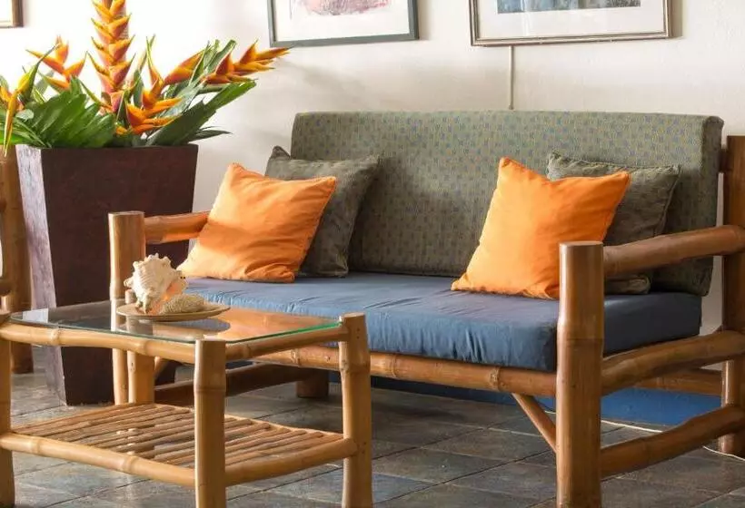 هتل Mockingbird Hill