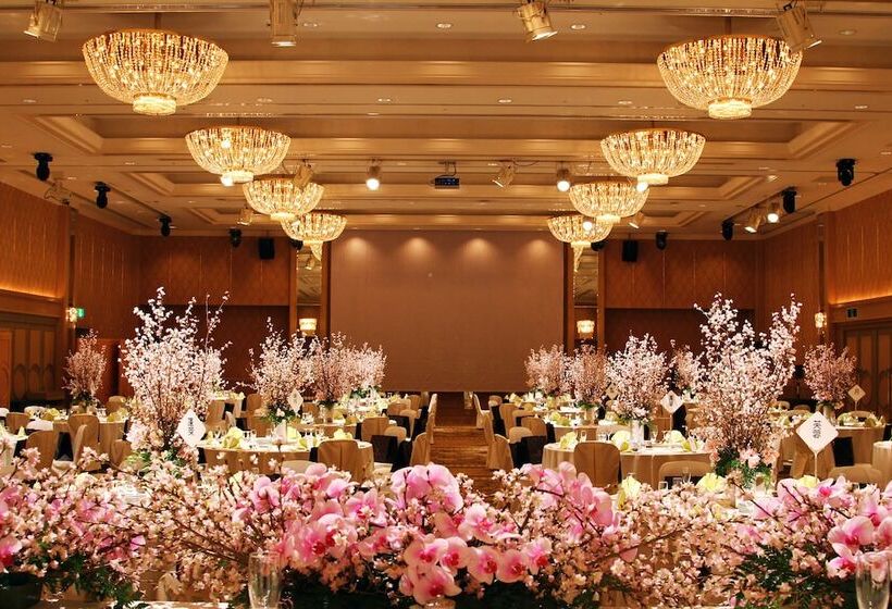 Hotel Numazu Riverside