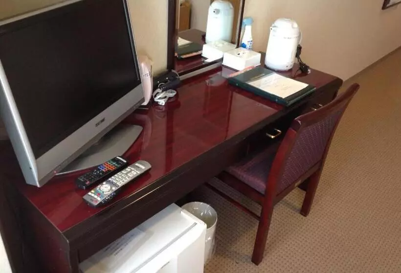 בית מלון כפרי Okayama Plaza