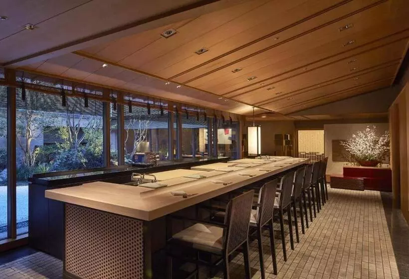 فندق The Ritzcarlton, Osaka