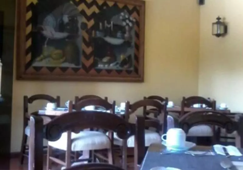 هتل Casa Cantarranas