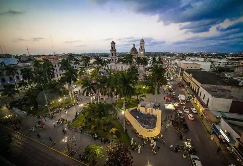 Отель Inglaterra