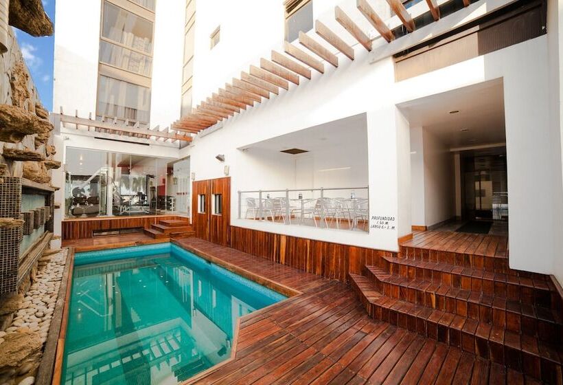 Szálloda Inglaterra