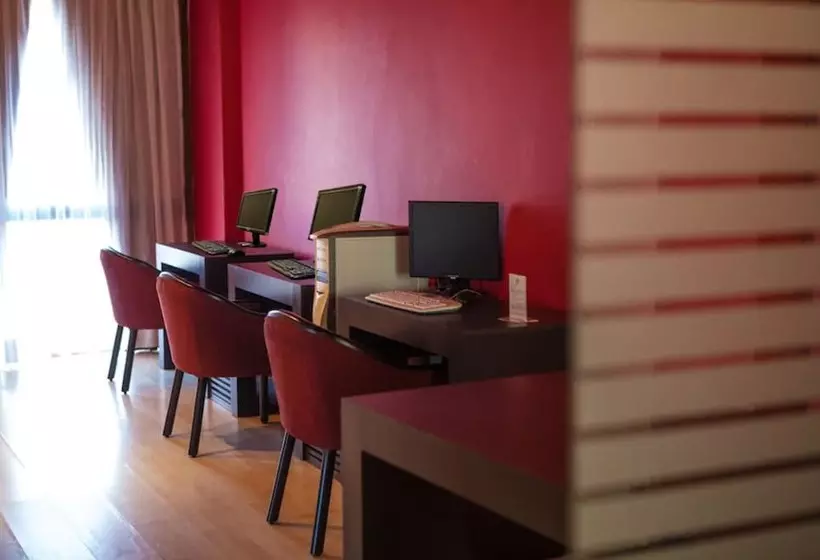 Отель Inglaterra