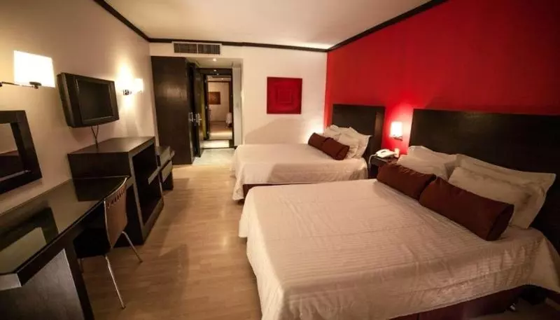 Отель Inglaterra