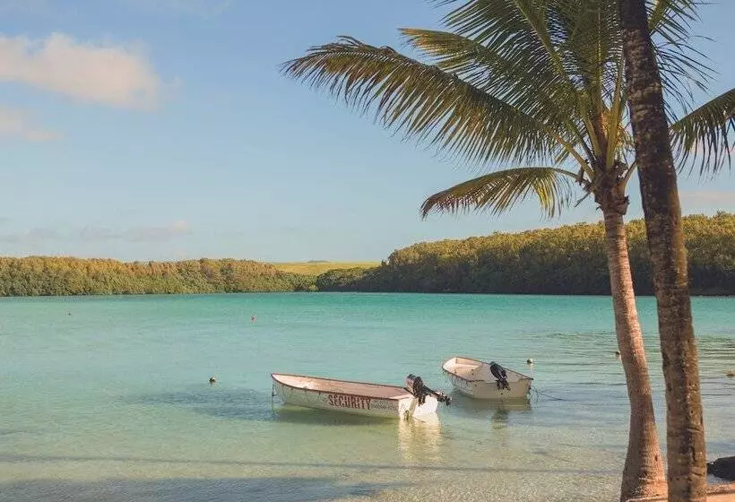 Hotel Shandrani Beachcomber Resort & Spa