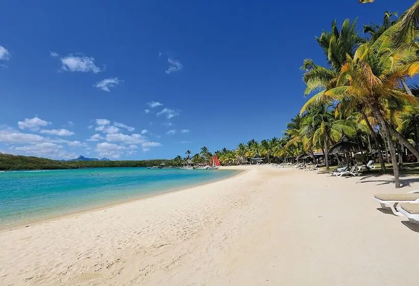 هتل Shandrani Beachcomber Resort & Spa