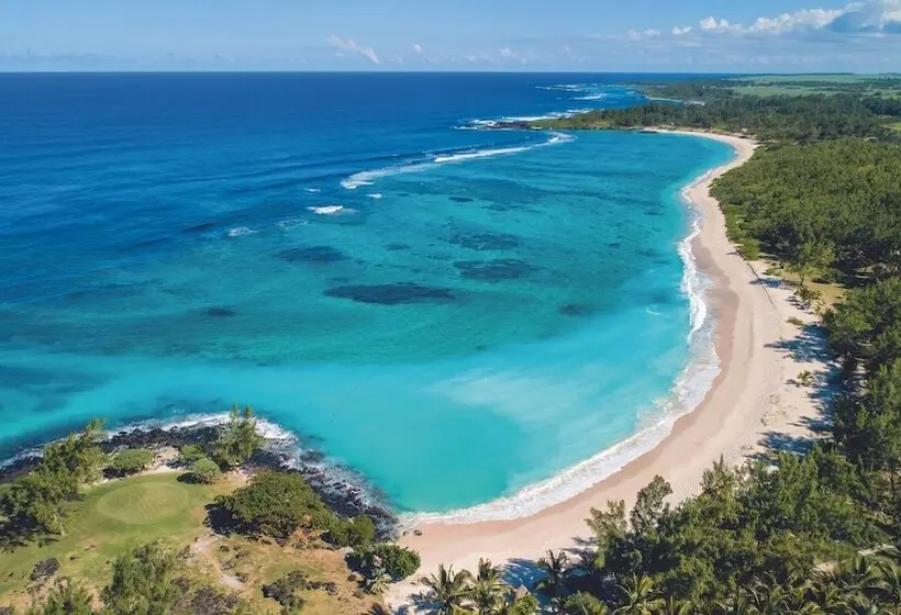 هتل Shandrani Beachcomber Resort & Spa