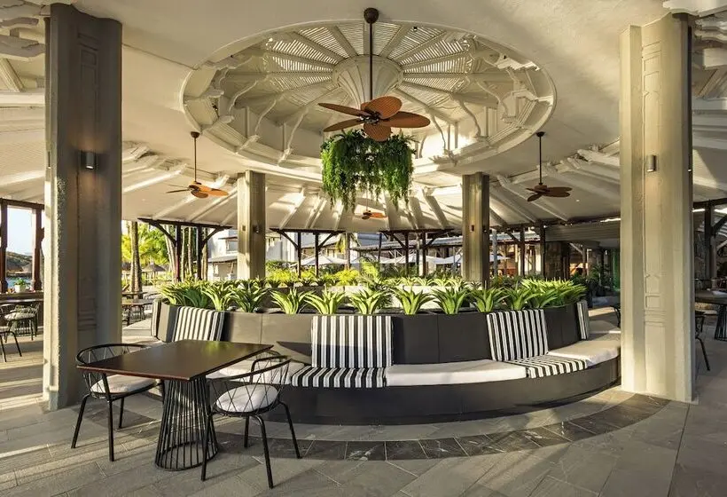 هتل Shandrani Beachcomber Resort & Spa