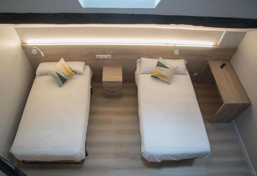 客栈  Posada De Roncesvalles