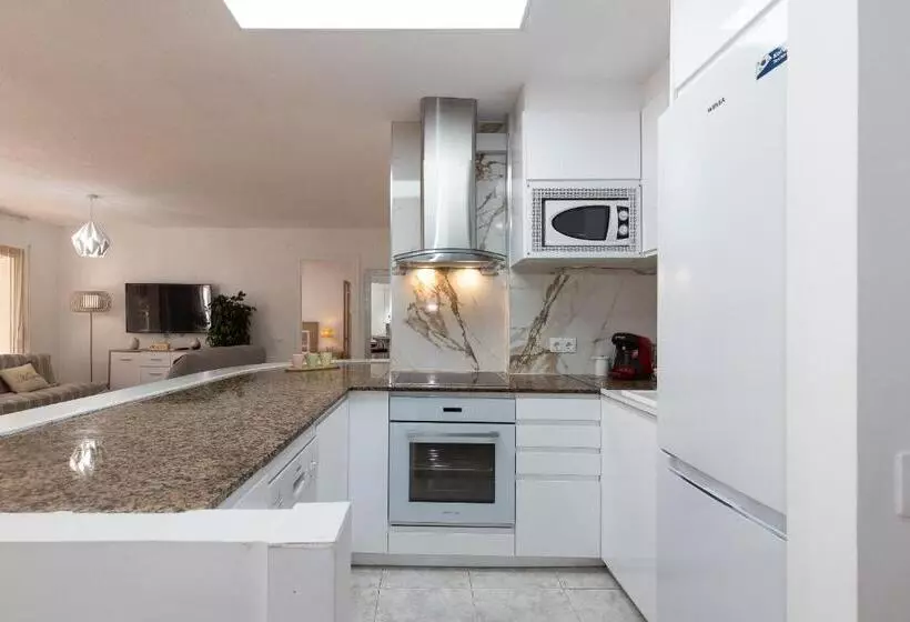 Uhc Michelangelo Apartments