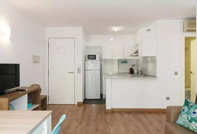 Uhc Michelangelo Apartments