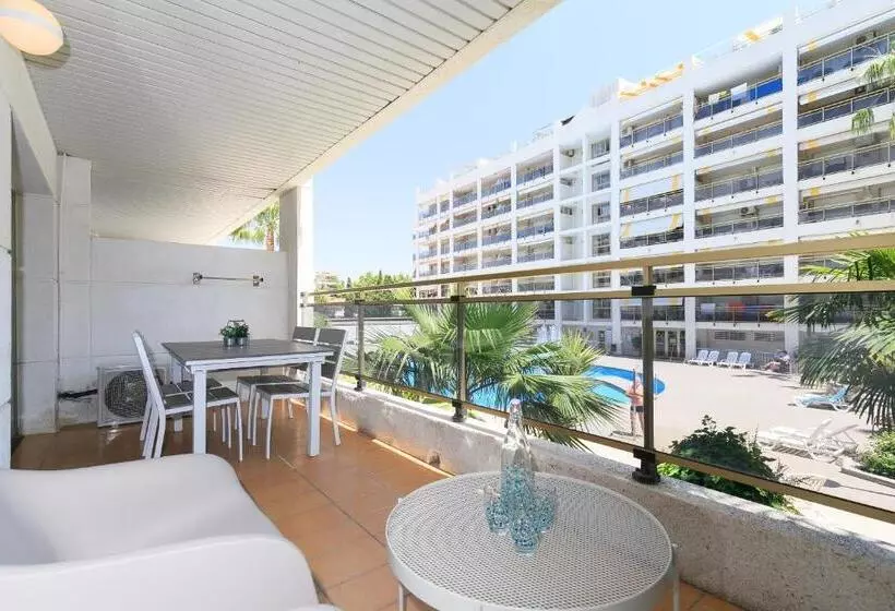 Uhc Michelangelo Apartments