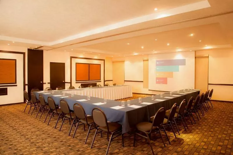 ホテル Fiesta Inn Monclova