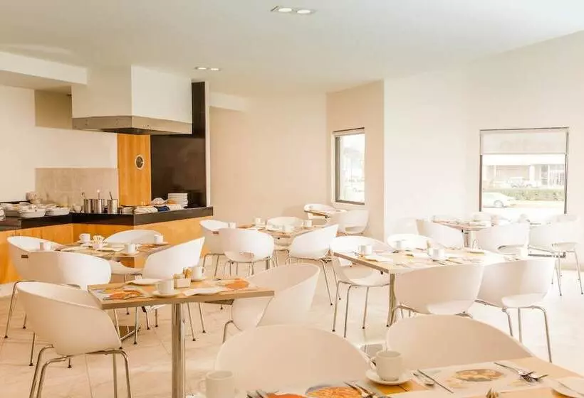 ホテル Fiesta Inn Monclova