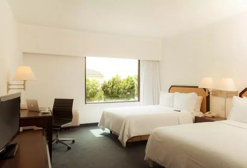 ホテル Fiesta Inn Monclova