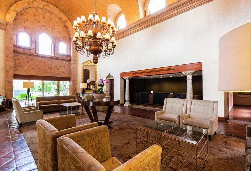 هتل Hilton San Luis Potosi