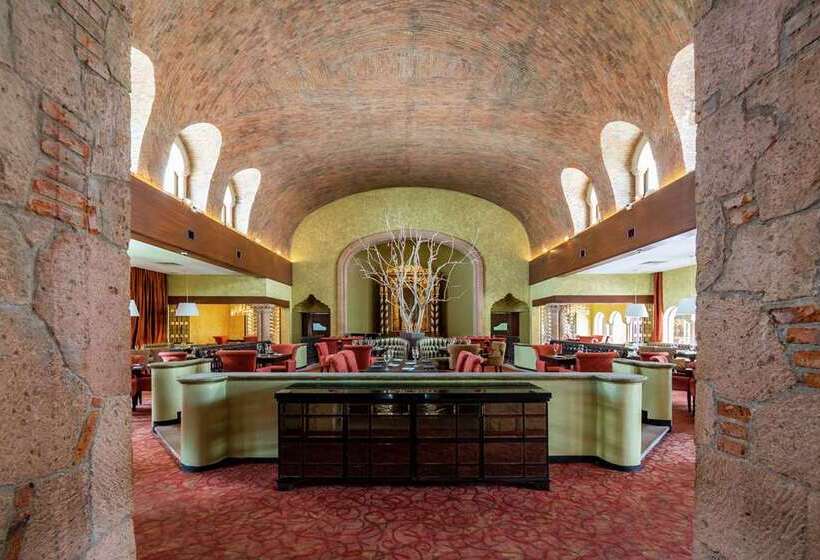 هتل Hilton San Luis Potosi