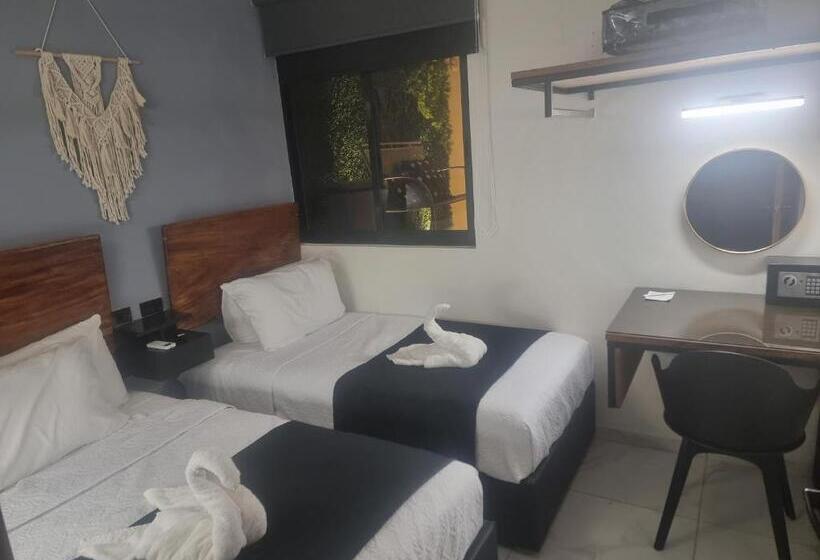 فندق Palenque Premier