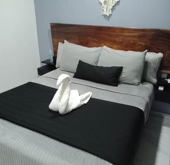 فندق Palenque Premier