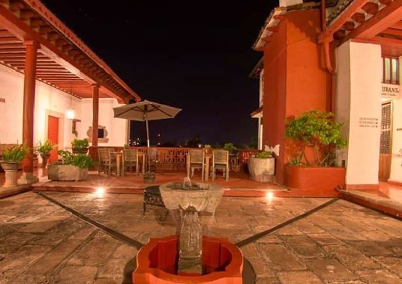 هتل Posada La Basilica