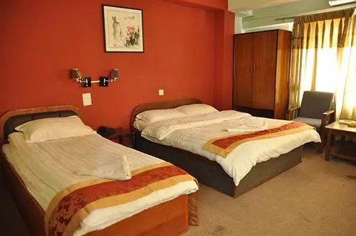 هتل Oyo 120 Tayoma