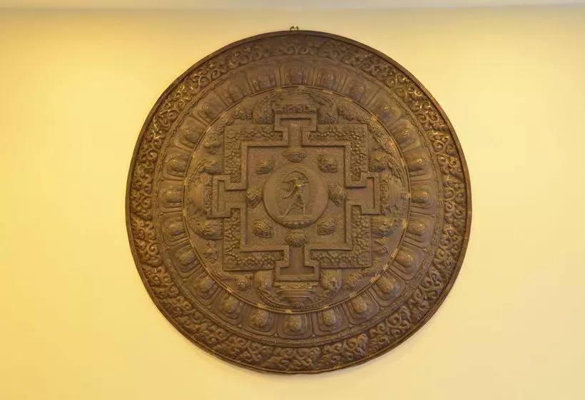 هتل Oyo 120 Tayoma