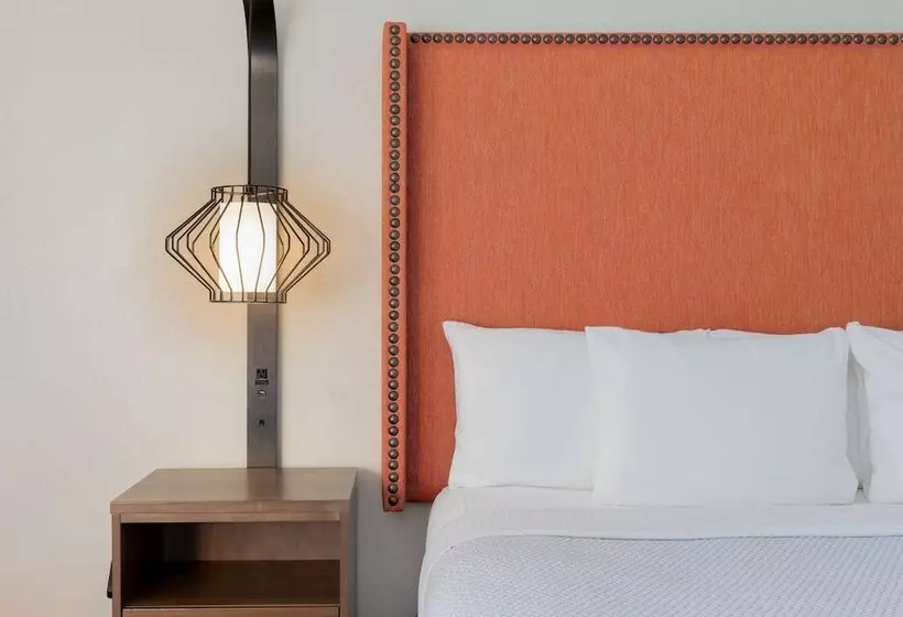 Hotelli La Quinta Inn & Suites By Wyndham Perry