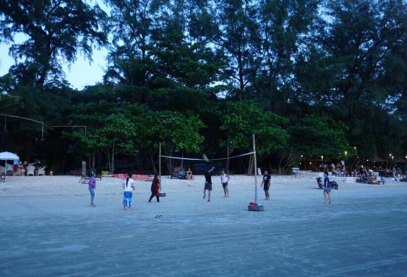 هتل Bamboo Bungalows