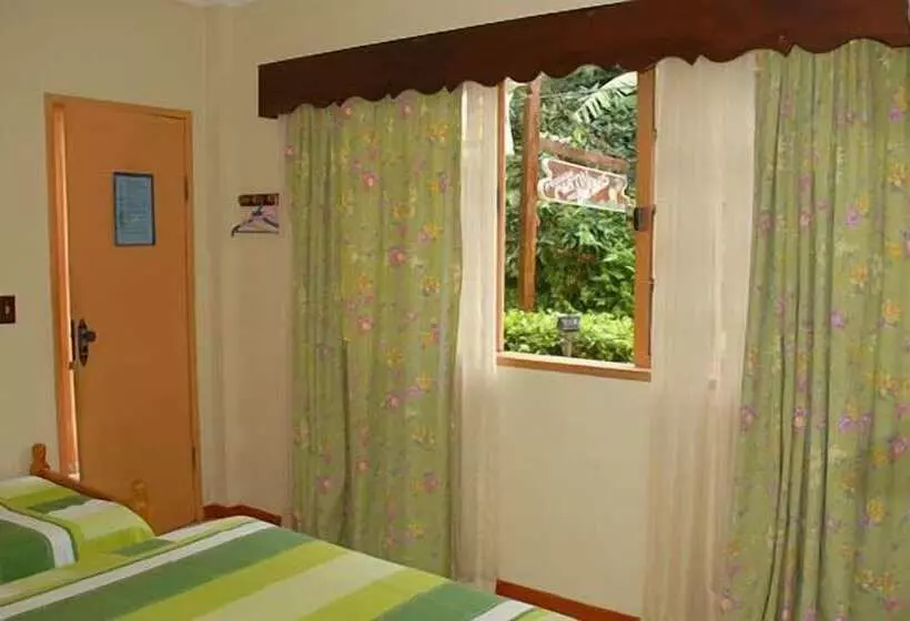 Hotelli Portal Dos Borbas