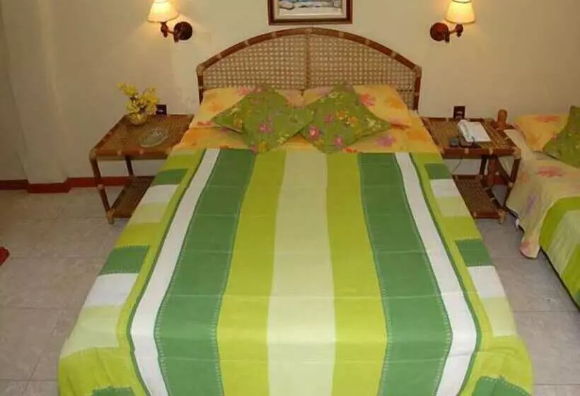 Hotelli Portal Dos Borbas