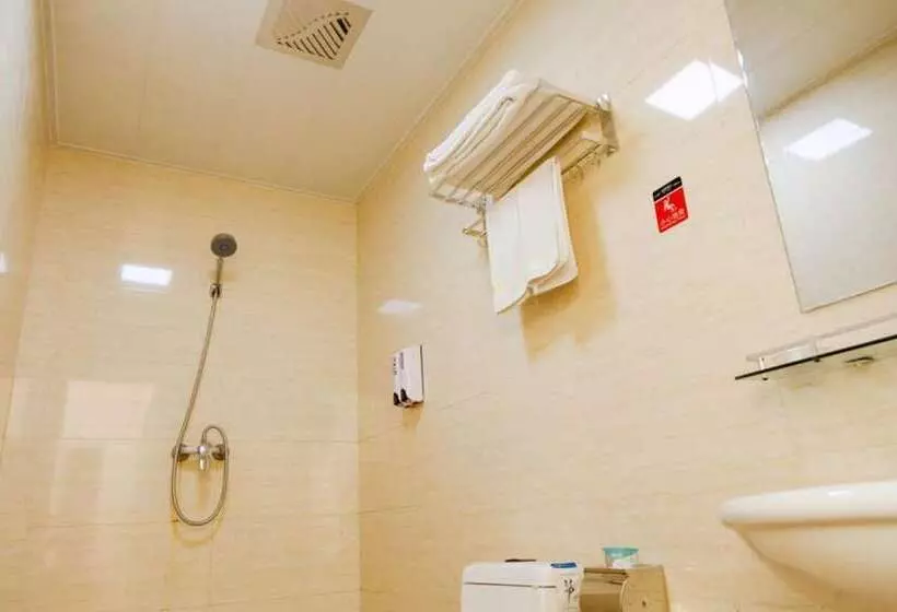 هتل Qingdao Kairui Seaview Cottage