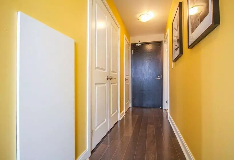 هتل Sarkar Suites   Yorkville