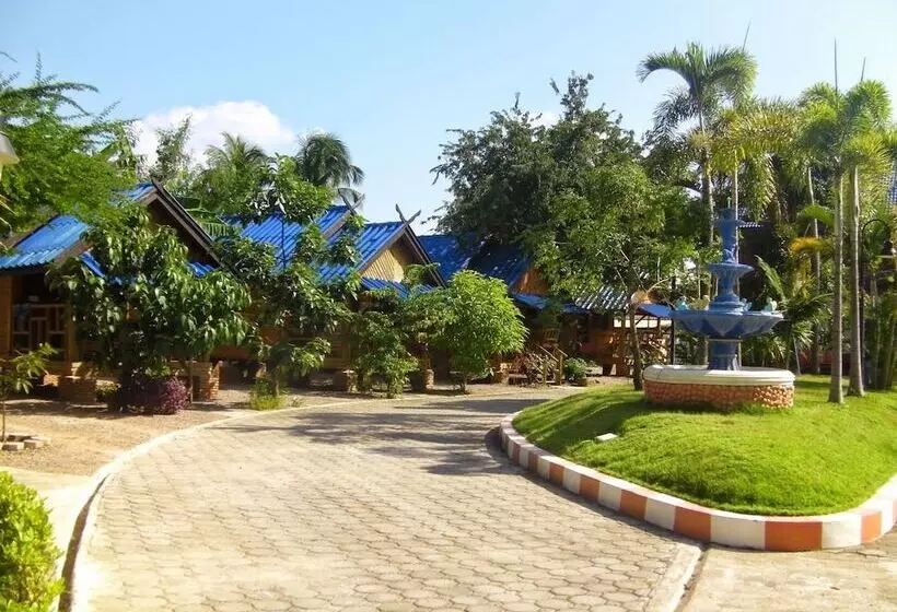 Hotelli Suandarbporn Resort Mae Sot