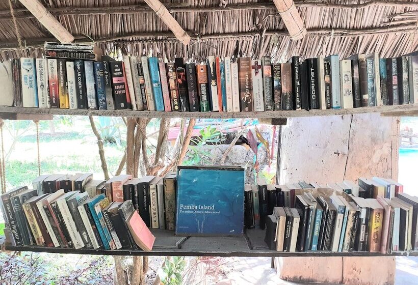 هتل Swahili Divers & Gecko Nature Lodge