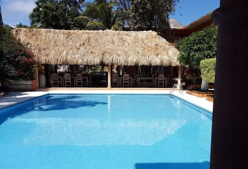 Hotelli Villas Arcon