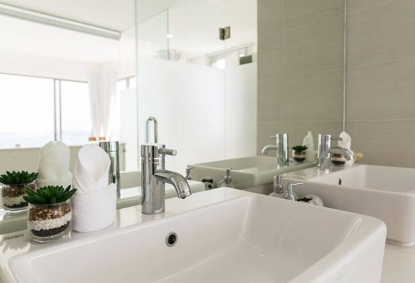 Maple Villa 3 Bedrooms Seaview