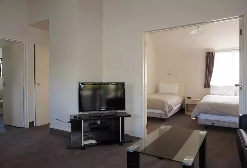Ashleigh Court Motel Christchurch Hagley Park