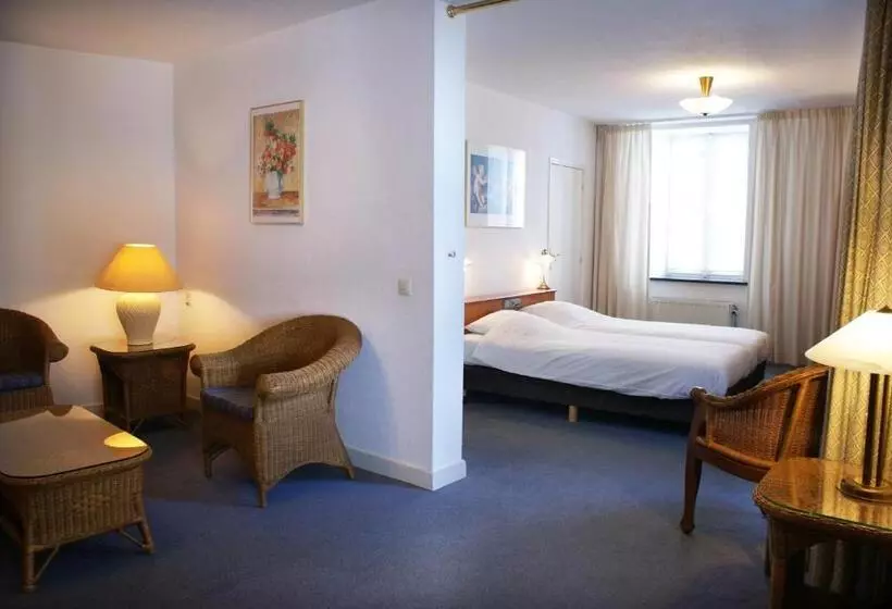 Fletcher Hotel La Ville Blanche